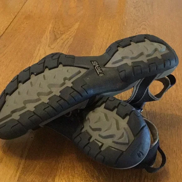 Teva Black and Gray Women's Sandals - Picture 5 of 7